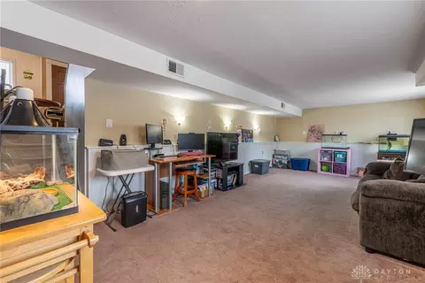 1528 Forrer Blvd, Kettering, OH 45420 photo 27