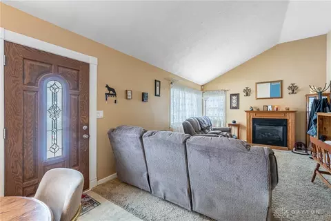 1528 Forrer Blvd, Kettering, OH 45420 photo 4