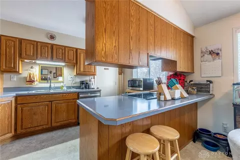 1528 Forrer Blvd, Kettering, OH 45420 photo 11