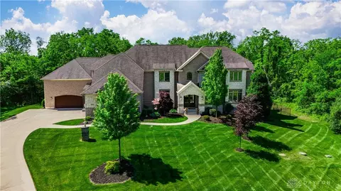 1375 Hemingway Dr, Waynesville, OH 45068