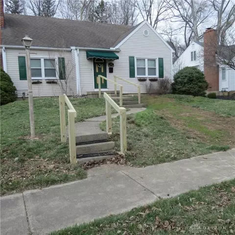 309 Bon Air Dr, Sidney, OH 45365