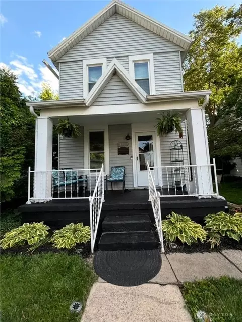 916 E Pearl St, Miamisburg, OH 45342