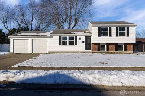 807 Barkins Ave, Englewood, OH 45322