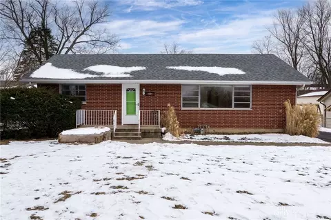 2104 Henry St, Fairborn, OH 45324