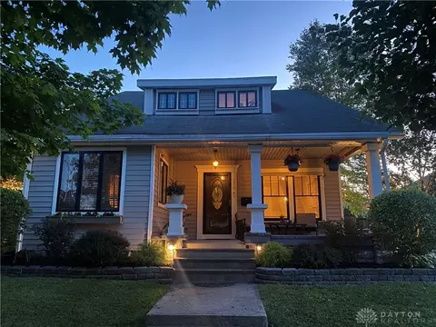 310 Summit Ave, Troy, OH 45373 photo 3