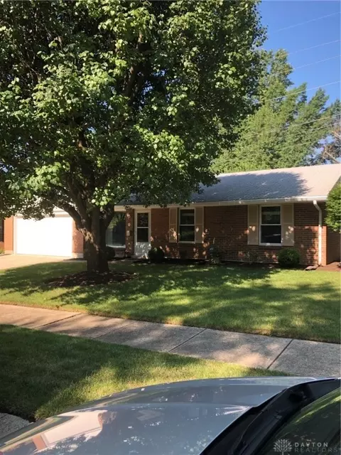 815 King Harry Pl, Miamisburg, OH 45342