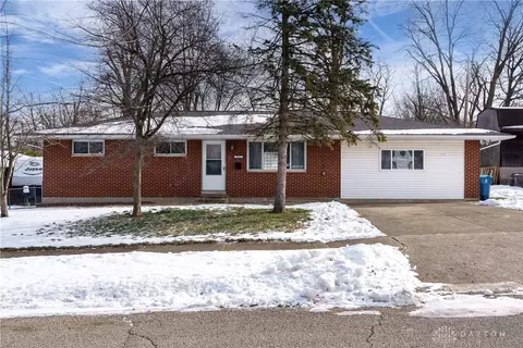 562 Torlage Dr, Dayton, OH 45431