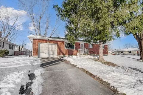 363 Crescent Dr, Lewisburg, OH 45338