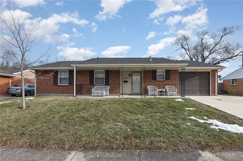 7436 Chatlake Dr, Dayton, OH 45424