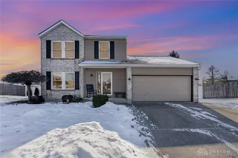 232 Shawnee Ct, Franklin, OH 45005