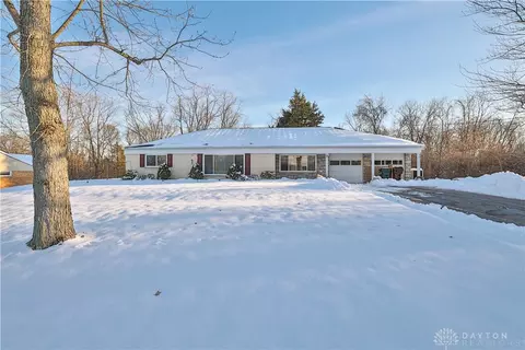 5071 Airymeadows Dr, Colerain Township, OH 45252