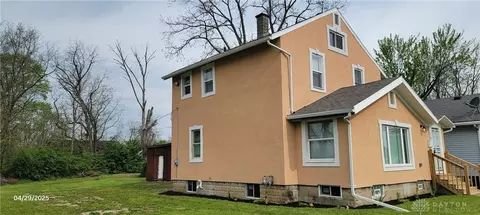 1505 S Yellow Springs St, Springfield, OH 45506 photo 3