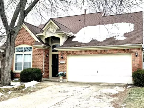 2357 Polo Park Dr, Dayton, OH 45439