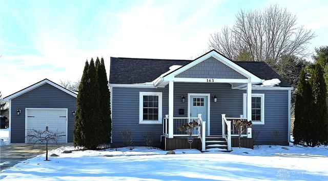 163 Helen St, Enon, OH 45323