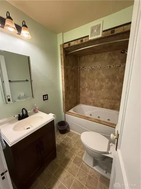 1624 Patterson Rd, Dayton, OH 45420 photo 7