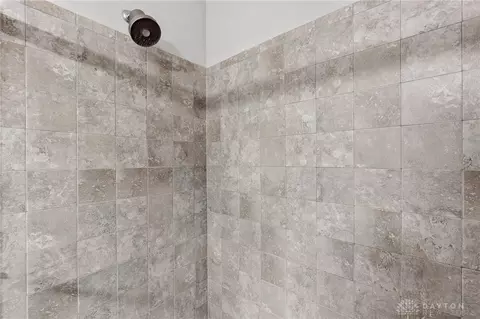 Bath - 503 Brownstone Row, Springboro, OH 45066 photo 5 of 5