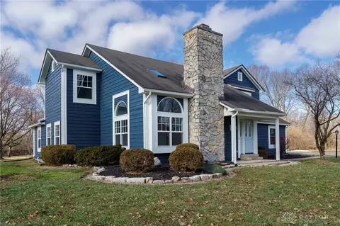 545 E Whipp Rd, Dayton, OH 45459 photo 2