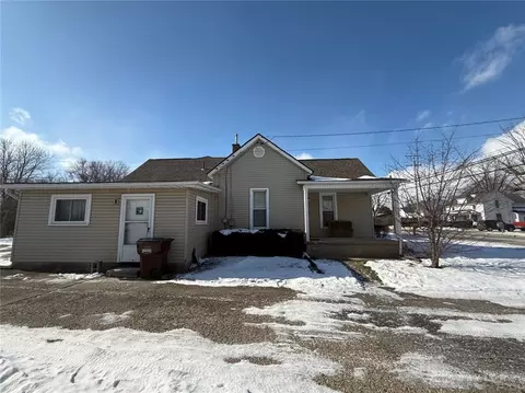 1512 W Main St, New Lebanon, OH 45345