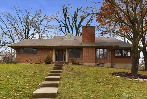 423 Glendora Ave, Oakwood, OH 45409