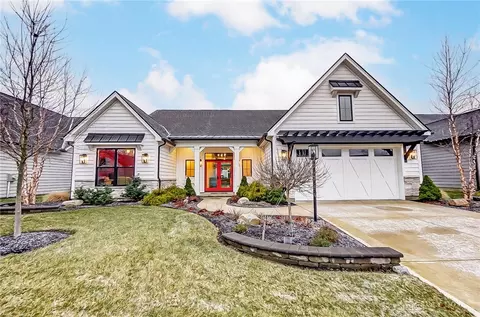 9916 Rothschild Ct, Dayton, OH 45458