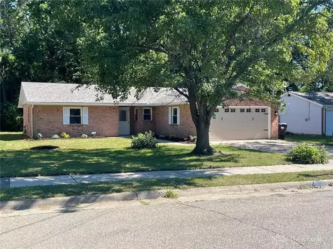 5986 Vereker Dr, Oxford, OH 45056