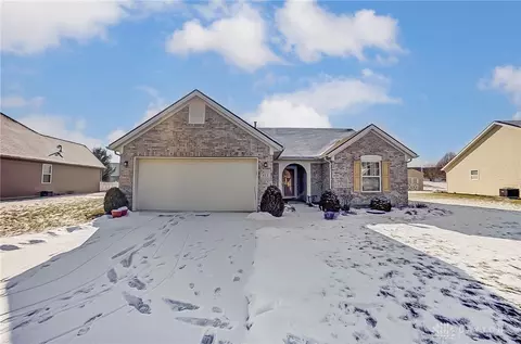 412 Lambert Dr, Piqua, OH 45356