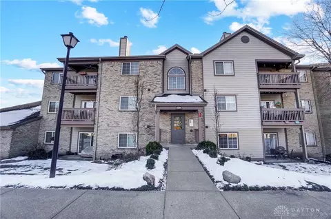 8390 Spring Valley Ct #102, West Chester, OH 45069