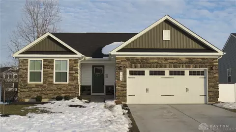5642 Millbrook Dr, Middletown, OH 45042