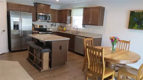 5642 Millbrook Dr, Middletown, OH 45042 photo 3