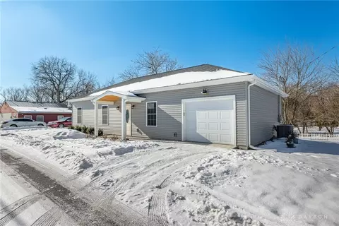 186 Mulberry St, Xenia, OH 45385