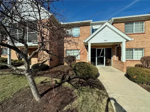 3228 Heritage Square Dr #33, Colerain Township, OH 45251