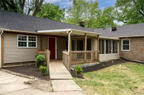 Exterior - 804 Old Mill Rd, Springfield, OH 45506 photo 13 of 16