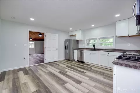 Kitchen - 804 Old Mill Rd, Springfield, OH 45506 photo 1 of 4