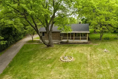 Exterior - 804 Old Mill Rd, Springfield, OH 45506 photo 16 of 16