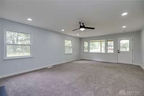 Living - 804 Old Mill Rd, Springfield, OH 45506 photo 3 of 10