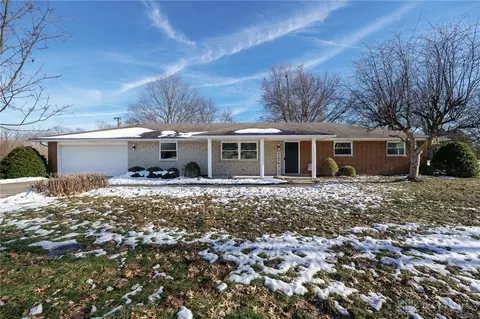 7590 Bellefontaine Rd, Dayton, OH 45424