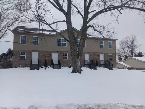 7693 Brams Hill Dr, Dayton, OH 45459