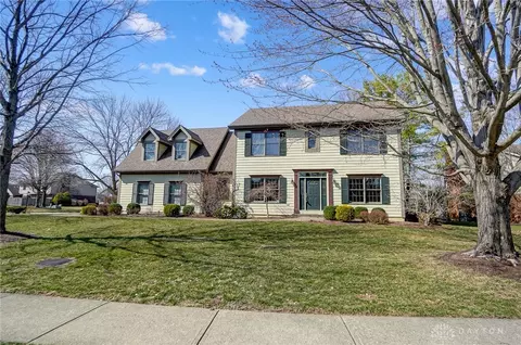 2811 Denham Ct, Washington Township, OH 45458