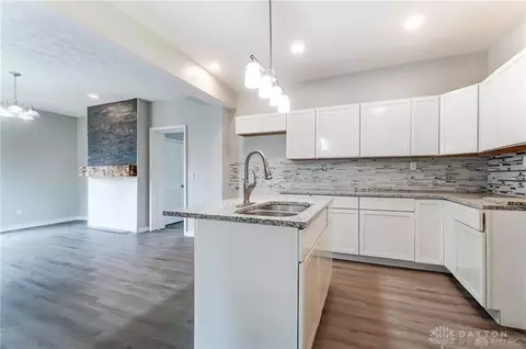 320 W Grand Ave, Springfield, OH 45506 photo 15