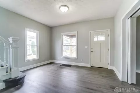 320 W Grand Ave, Springfield, OH 45506 photo 6
