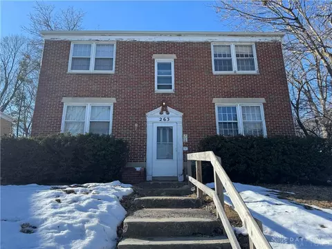 263 Valleyview Dr, Dayton, OH 45405