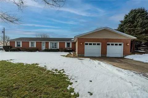 7915 Plattsburg Rd, South Charleston, OH 45368