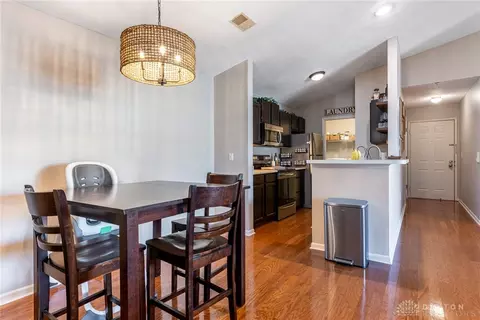 Dining - 6581 Brigham Sq #5, Centerville, OH 45459 photo 2 of 3
