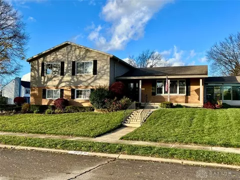 800 Medford Dr, Springfield, OH 45503