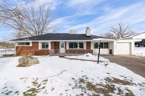 4244 Mapleview Dr, Dayton, OH 45432