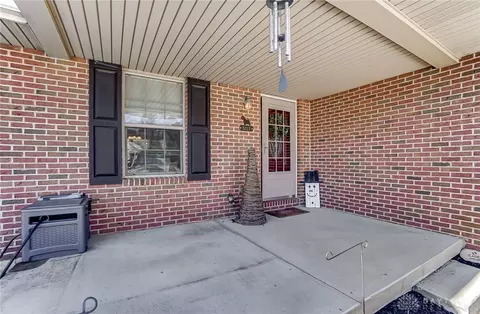 5113 Crandall Ln, Springfield, OH 45503 photo 6
