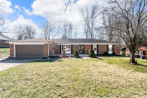 2865 Lantz Rd, Beavercreek, OH 45434