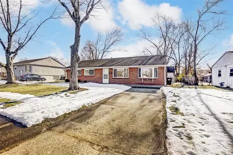 770 Julia Dr, Franklin, OH 45005