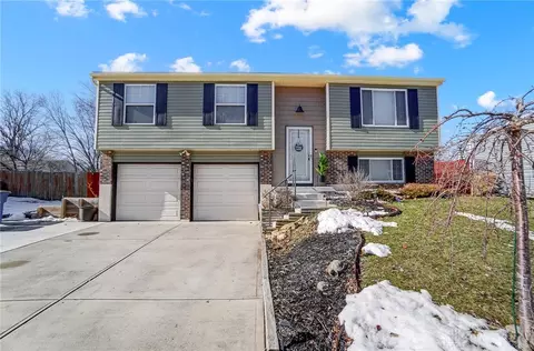4507 Willow Mist Dr, Dayton, OH 45424