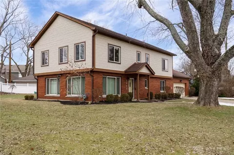 2915 Cathy Ln, Kettering, OH 45429 photo 3